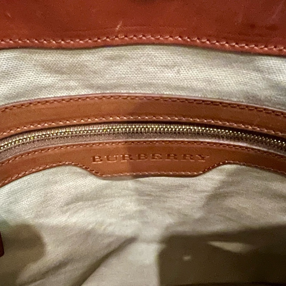Burberry Tote Bag with dust bag in good condition. - Picture 2 of 7